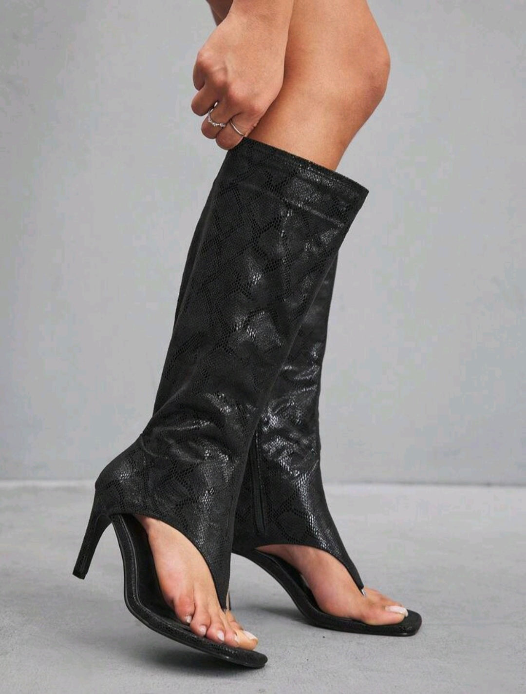 Serpent Queen Sandal — UK 6