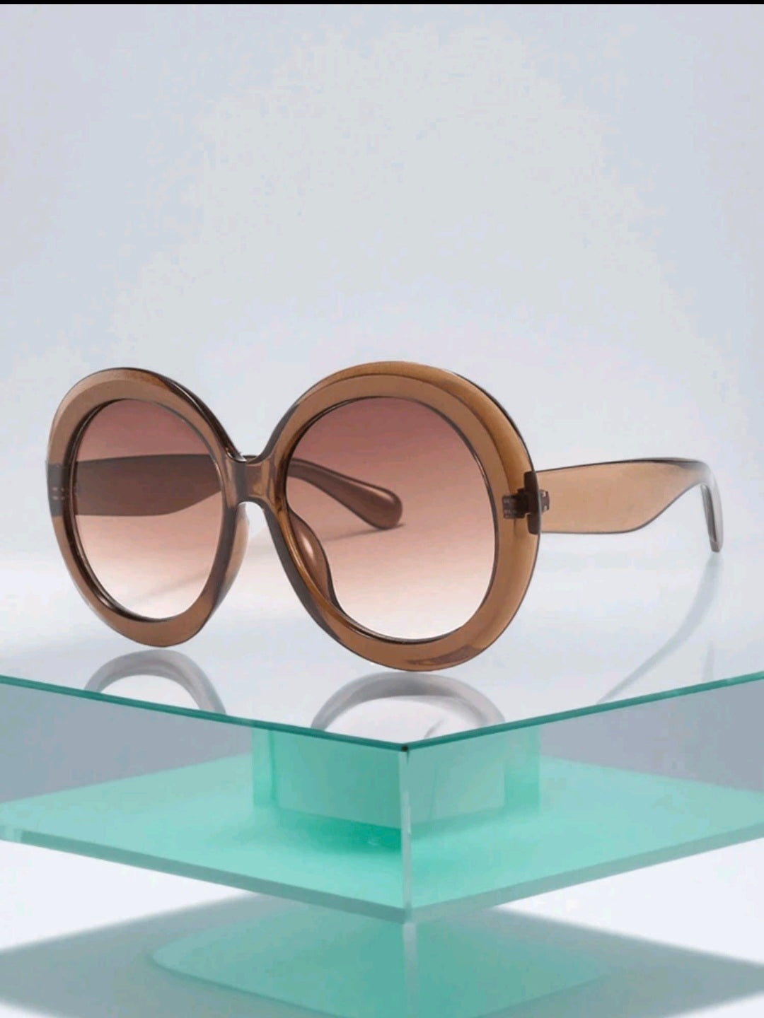 Champagne Oversized Sunnies