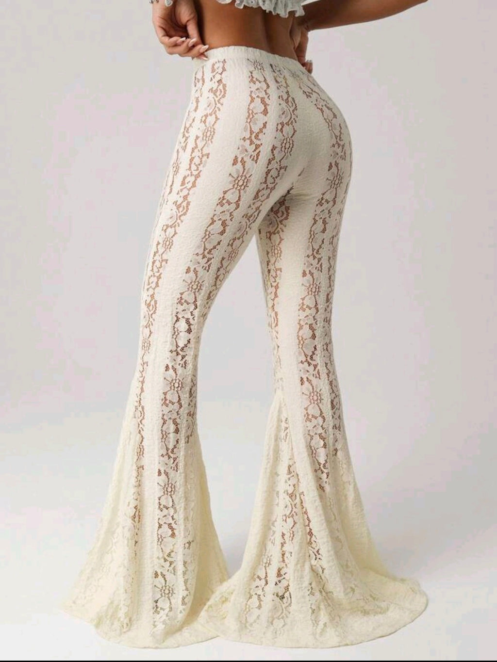 Cream Lace Flare — UK 12/14