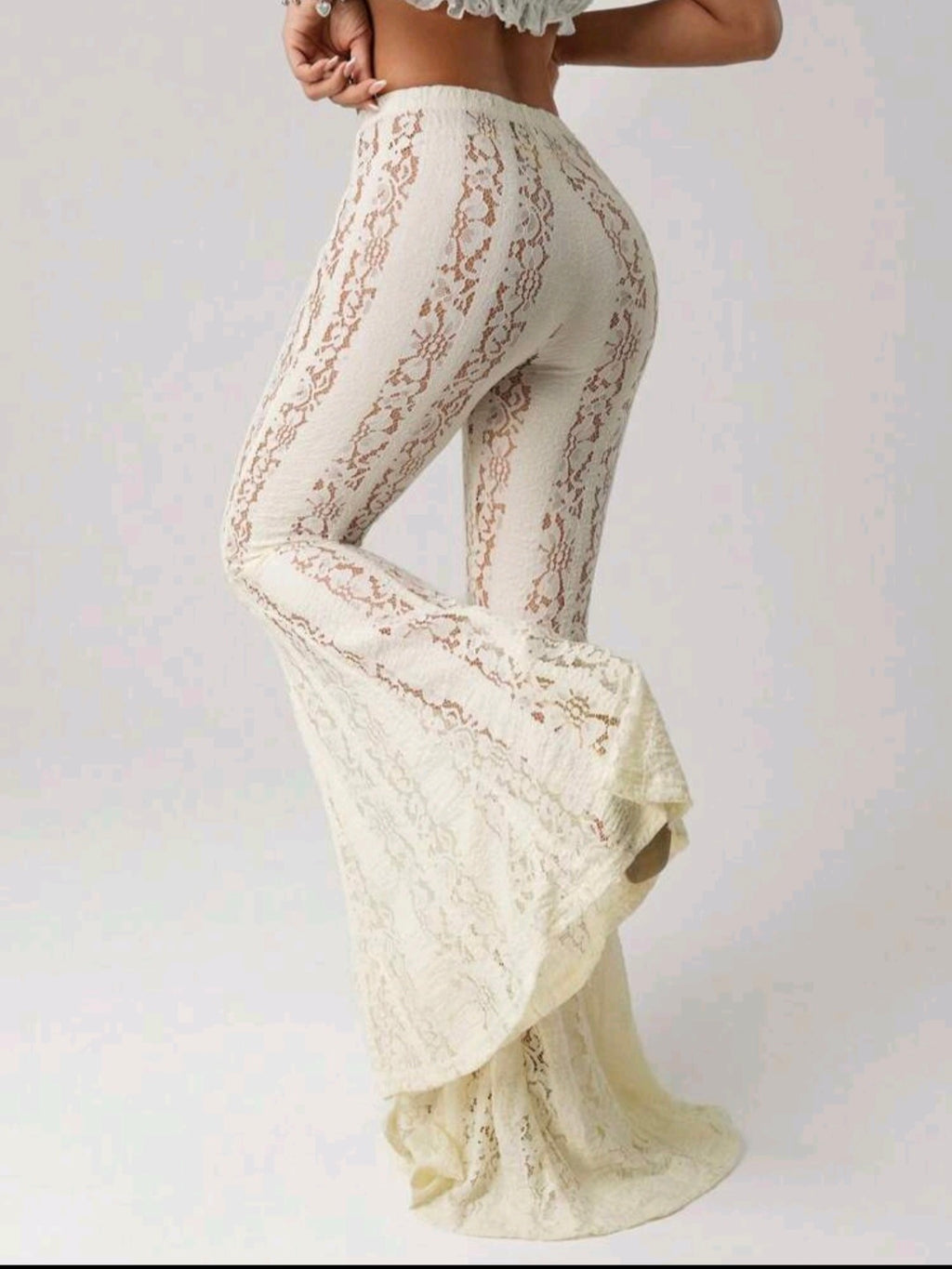 Cream Lace Flare — UK 12/14